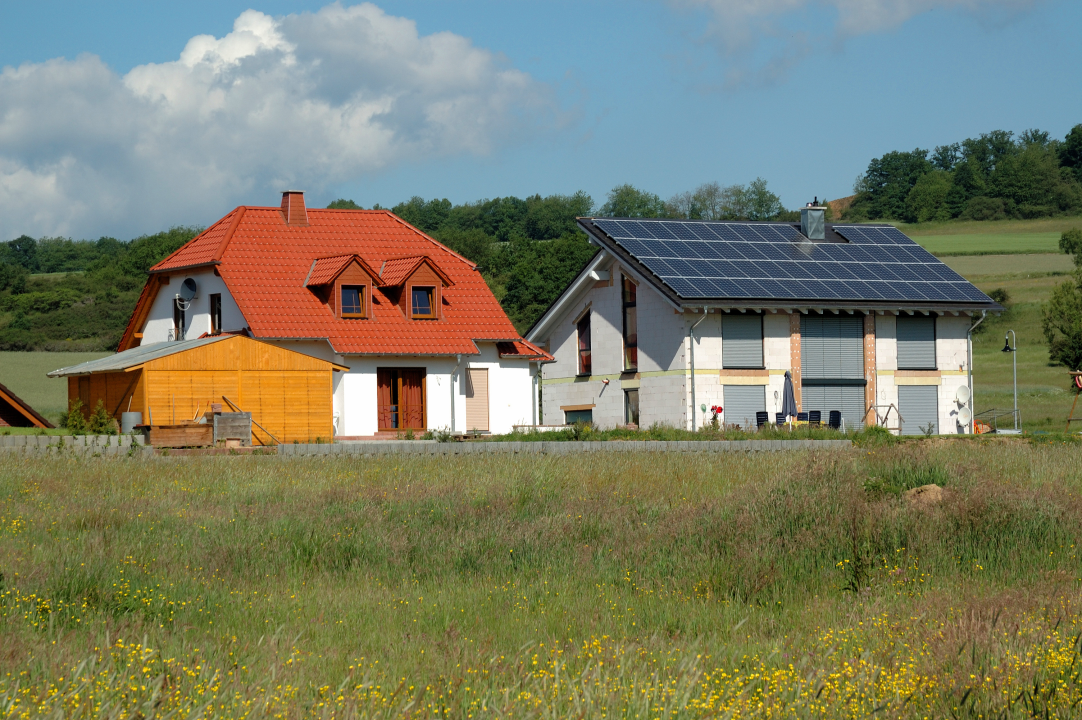 How to Choose the Right Energy Storage System for You?